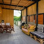 Hébergement de vacances House & Big Win *