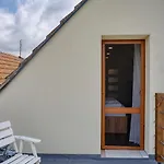 Hébergement de vacances House & Big Win Mělník